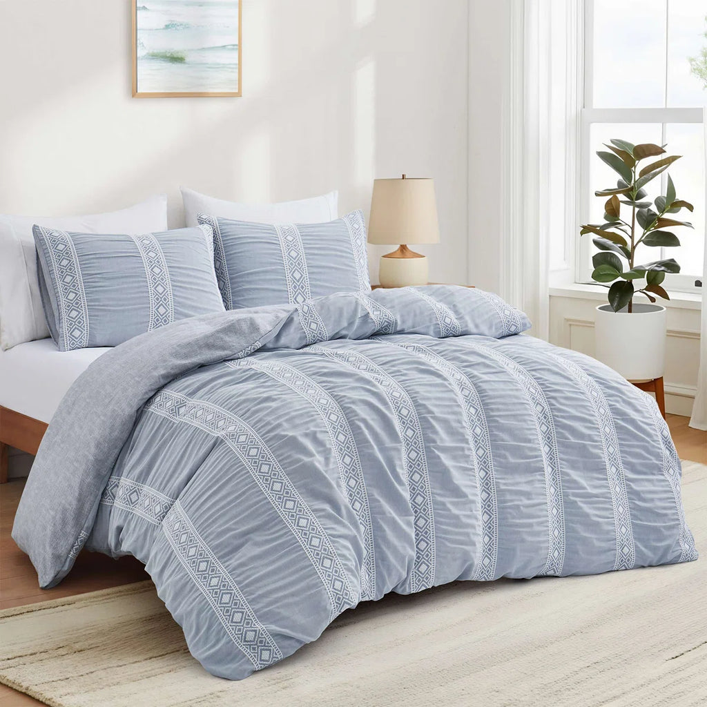 Geometric Lace Duvet Cover Set - 3-Piece Microfiber Bedding