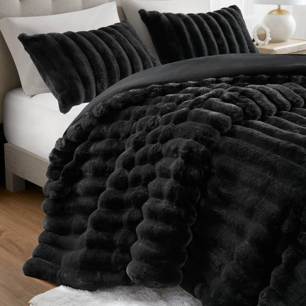 Jasmine 3 Piece Ultrasoft Faux Fur Ribbed Comforter Set